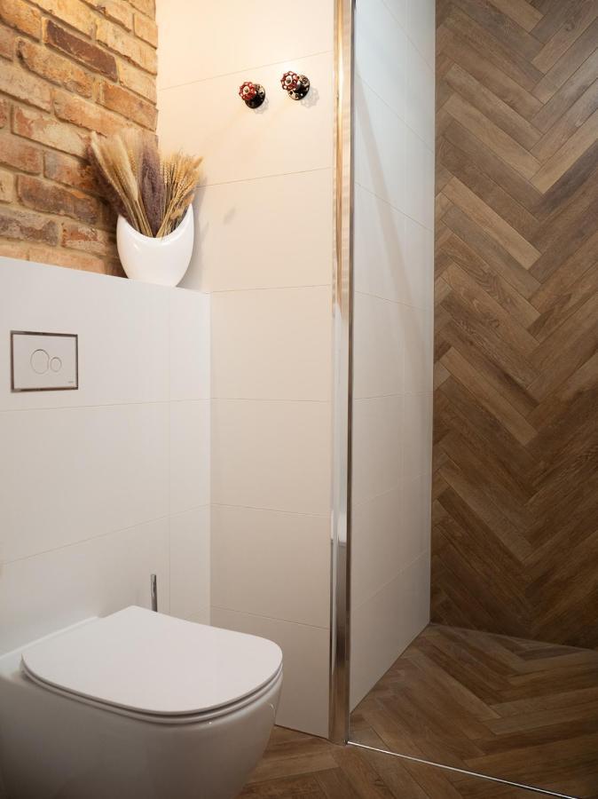 Brick House - Apartament Zoska Wrocław Eksteriør billede